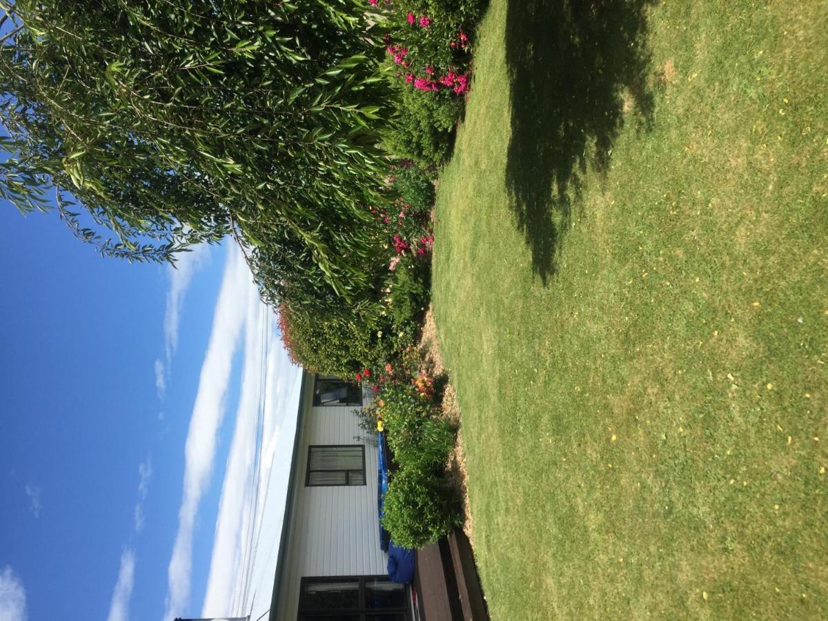 Terrific House On Totara Drive Villa Twizel Exterior foto